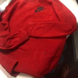 nike sweatshirt